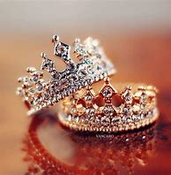 Image result for Queen Crown iPhone Wallpaper