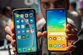 Image result for iPhone 11 vs S10