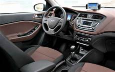hyundai i20 interni nuova hyundai i20 la prova fatto it l evoluzione hyundai i20 interni nuova hyundai i20 la prova fatto it l evoluzione