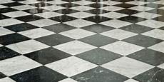 pavimenti a scacchiera gres porcellanato a scacchi pavimenti a scacchiera gres porcellanato a scacchi