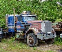 Image result for Rusty Old Semi Truck