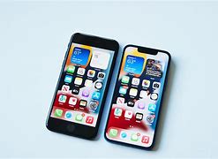 Image result for 2020 iPhone SE vs Note 10 Plus