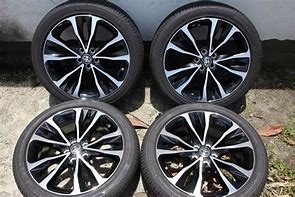 Image result for Toyota Corolla Le 2017 Wheels