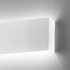 applique da parete a led applique led design moderno metallo laccato l 60 cm line applique da parete a led applique led design moderno metallo laccato l 60 cm line
