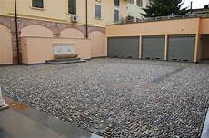 pavimentazione cortile esterno pavimenti in pietra per esterni viali spiazzi giardini pavimentazione cortile esterno pavimenti in pietra per esterni viali spiazzi giardini