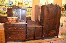 da letto seconda mano il tendone solidale mercatino dell usato antiquariato da letto seconda mano il tendone solidale mercatino dell usato antiquariato