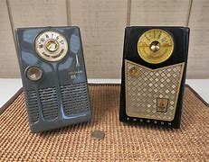 Image result for Emerson Radio 941298