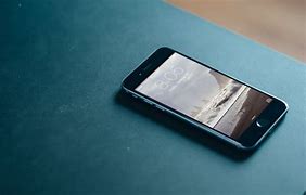 Image result for iOS 8 LockScreen