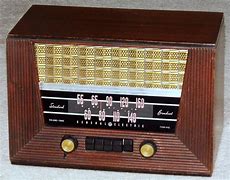 Image result for GE Vintage Broadcast Simplest Poket Radio