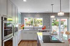 decoration ideas for kitchen walls 10 decorating ideas for a gray kitchen walls czytamwwannie s decoration ideas for kitchen walls 10 decorating ideas for a gray kitchen walls czytamwwannie s
