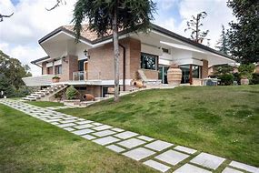 Image result for Custom Modern Houses in Italy