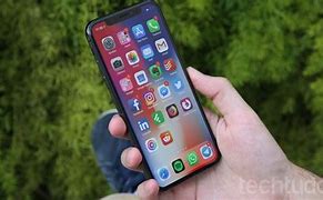 Image result for iPhone X vs iPhone XR Vamera
