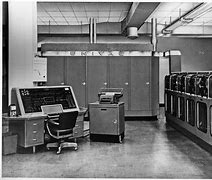 Image result for Máy Tính UNIVAC