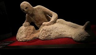 Image result for Famous Pompeii Bodies