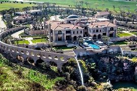 Image result for Who Lives in the Biggest House in the World