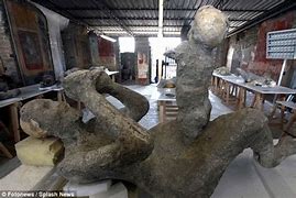 Image result for Pompeii Statues of People Ash