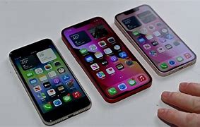 Image result for iPhone SE vs iPhone 13