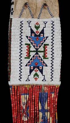 beadwork sioux 635 sioux beaded pipe bag ca 1880 with geometric beadwork sioux 635 sioux beaded pipe bag ca 1880 with geometric