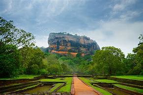 Image result for iPhone SE 2 in Sri Lanka