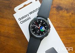 Image result for Galaxy Watch 4 Box On Screen