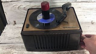 Image result for Pics of Vintage 45 RPM Record Player