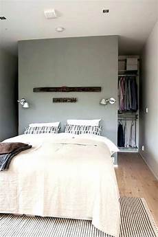 cabina armadio dietro al letto 18 idee per creare una cabina armadio dietro al letto cabina armadio dietro al letto 18 idee per creare una cabina armadio dietro al letto
