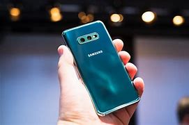 Image result for Samsung Galaxy S10e Box