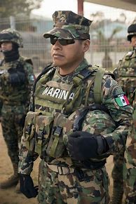 Image result for Trajes Militares