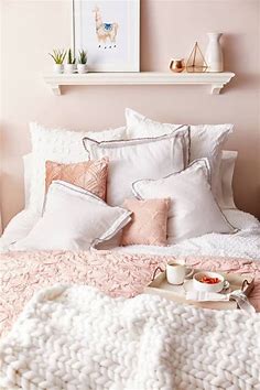 7 Dreamy Pink Bedrooms Ideas To Create Your Private Cosy Retreat  | GirlStyle Singapore