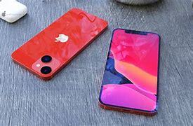 Image result for iPhone 13 Mini vs 1Wst SE