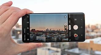 Image result for Samsung Galaxy S10 kamera