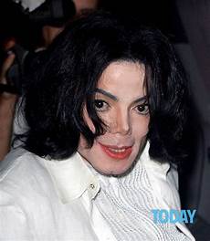 casa di michael jackson quot michael jackson sporcava di cacca la casa era sudicio e casa di michael jackson quot michael jackson sporcava di cacca la casa era sudicio e