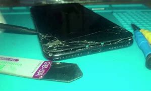 Image result for iPhone 7 Plus Crack Screen