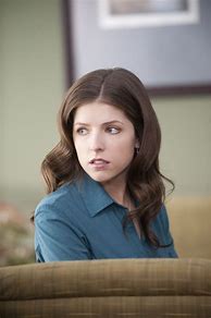 Image result for Anna Kendrick Natural Hair