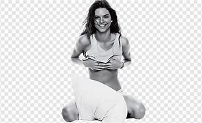 Image result for Kendall Jenner Told to Flaunt It