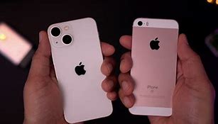Image result for iPhone SE vs iPhone 13 Mini