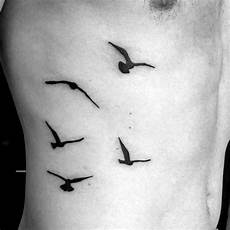 gabbiano tatoo 40 seagull designs for seabird ink ideas gabbiano tatoo 40 seagull designs for seabird ink ideas