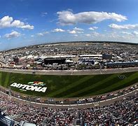 Image result for Daytona 500 Crowd