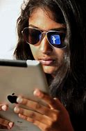 Image result for iPad 4th Generation Messenger