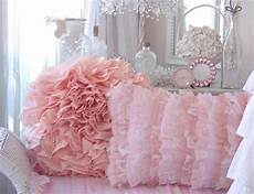cuscini per divani fai da te sedie fai da te come realizzare cuscini in stile shabby cuscini per divani fai da te sedie fai da te come realizzare cuscini in stile shabby