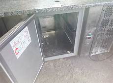 tavolo da lavoro tavolo da lavoro in marmo e scomparto frigo pomili tavolo da lavoro tavolo da lavoro in marmo e scomparto frigo pomili