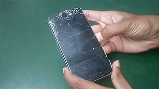 Image result for Who Replaces iPhone Screen