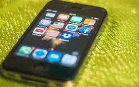 Image result for iPhone 4S Identical