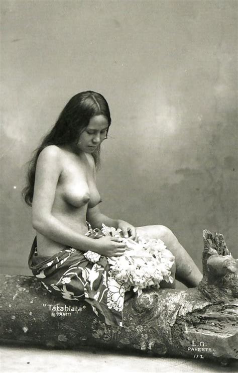 Nude Tahiti