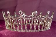 Image result for Queen Crown iPhone Wallpaper