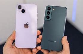 Image result for iPhone vs Samsung Galaxy Chart