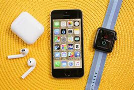 Image result for iPhone 5 and SE Comparison