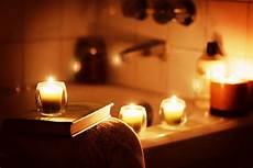 candele bagno 5 idee per trasformare il bagno in una spa beautips candele bagno 5 idee per trasformare il bagno in una spa beautips