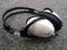 Image result for Sony MDR D333ml