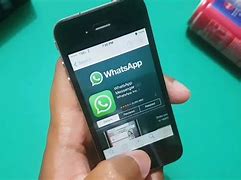 Image result for iPhone 4 WhatsApp